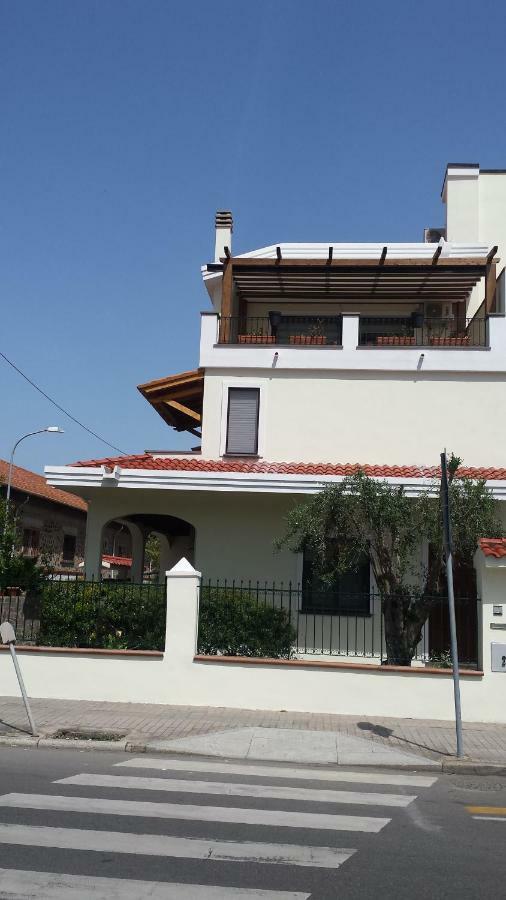 Apartamento La Terrazza Sul Parco Oristano Exterior foto